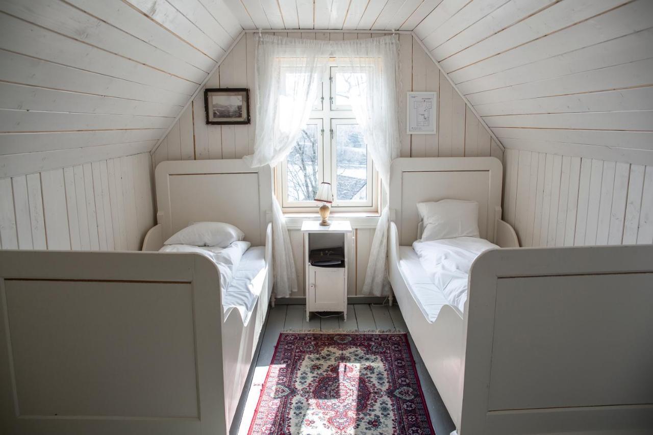 Skjerjehamn Hotel Anneland ภายนอก รูปภาพ