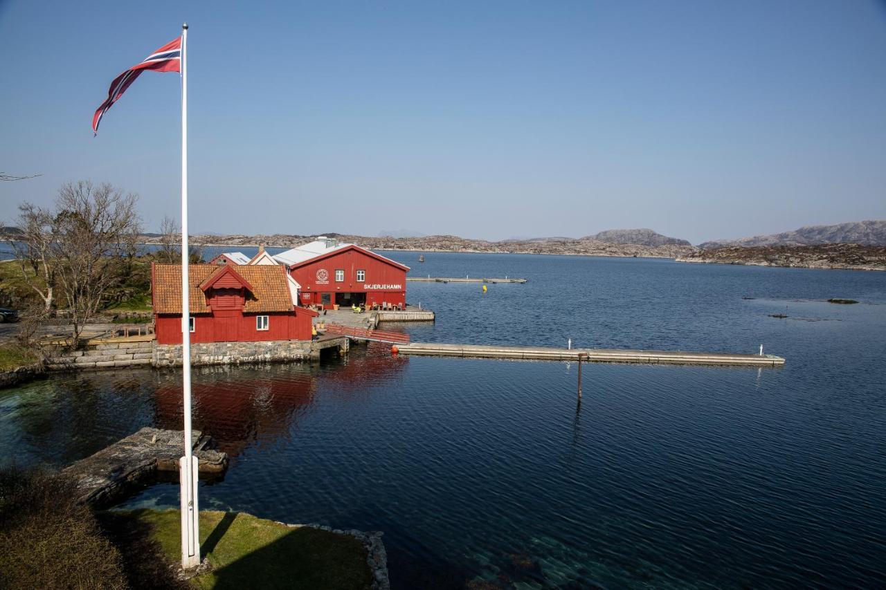 Skjerjehamn Hotel Anneland ภายนอก รูปภาพ
